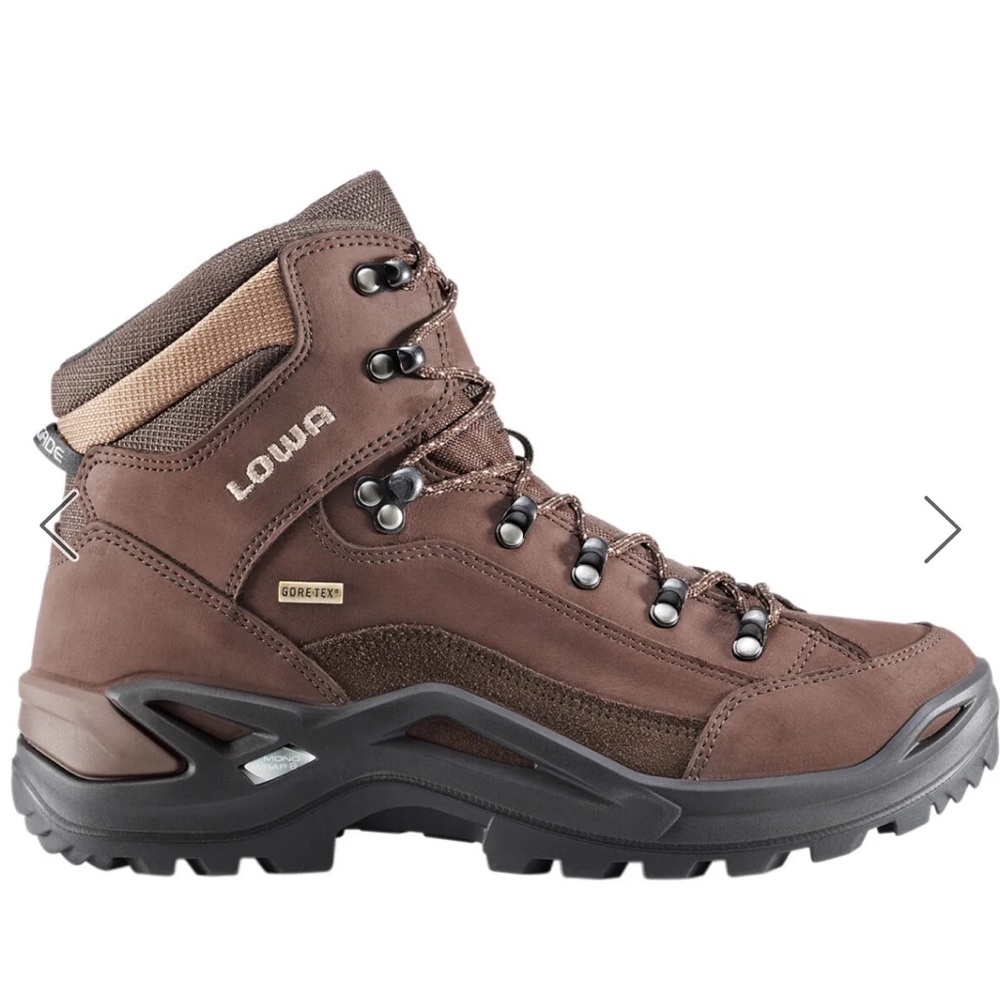 Lowa Renagade GTX size 7 Women’s hiking boot